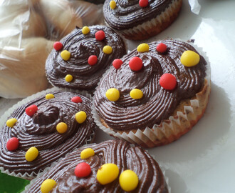 Banánové cupcakes s čokoládovým krémem