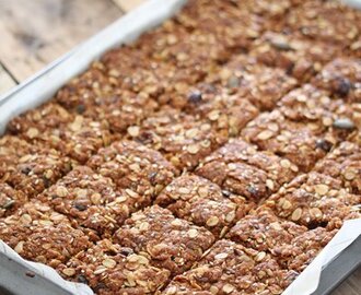 bitsofcarey wrote a new post, Cranberry, Seed & Oat Crunchies, on the site Bits of Carey