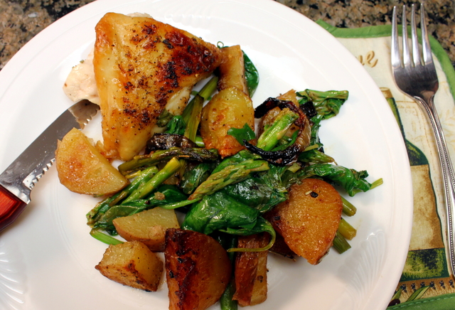 Pan Roasted Lemon Chicken with Potatoes, Asparagus, and Spinach