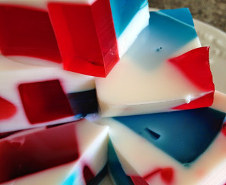 Red, White and Blue Jell-o Squares