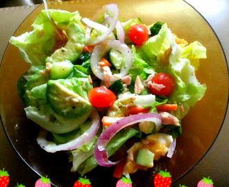 Tuna Salad 蔬菜吞拿鱼鸡蛋沙拉