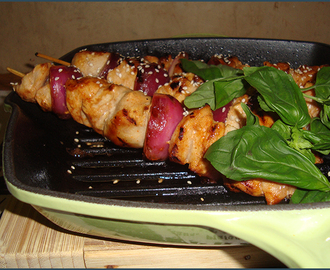 Our Growing Edge: Chicken and red onion skewers with sesame seeds