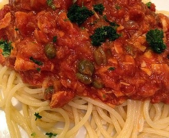 Recette de spaghetti au thon et aubergines, arôme citron (Italie)