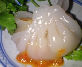 Steamed Yambean Dumplings [Chai Kuih]