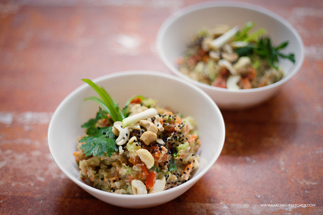 Quinoa –  komosa ryżowa – sałatka tajska z orzechowo-imbirowym sosem