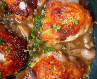 Kurczak w sosie pieczarkowym/ Chicken with Mushroom Gravy
