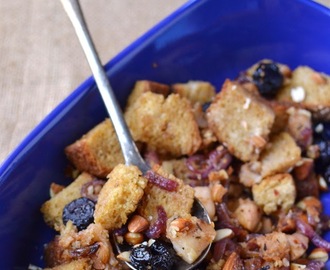 Fruit & Toasted Almond Stuffing for Thanksgiving