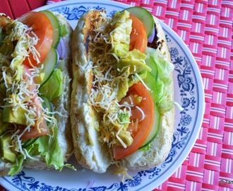 Avocado-Lettuce-Tomato Sandwich