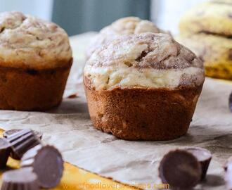 PEANUT BUTTER BANANA MARBLE MUFFINS