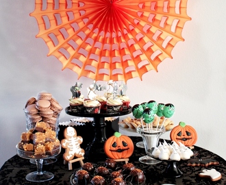 Halloween Sweet Table