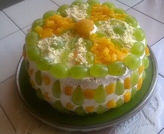 Tort śmietanowo - owocowy