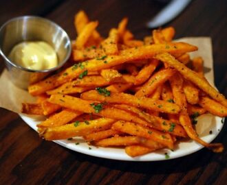 Sweet Potato Chips and Dip