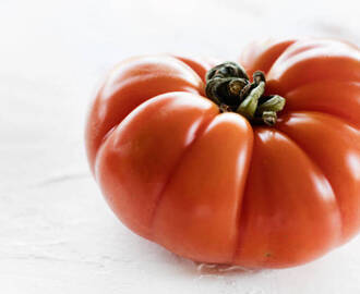 Truco: cómo pelar fácilmente un tomate