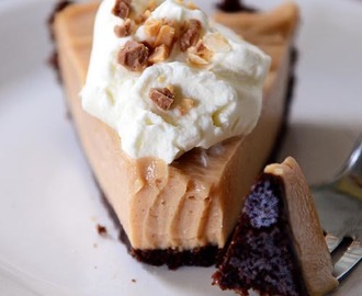Creamy Peanut Butter Pie with Chocolate Cookie Crust