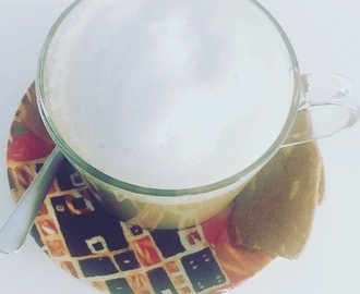 Receta de HOJICHA LATTE (té verde tostado Houjicha con leche)