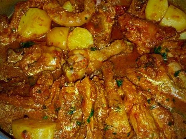 delicious chicken curry