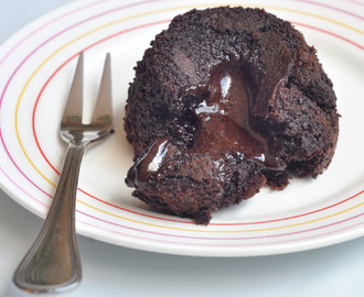 Chocolate Molten Lava Cake  岩浆巧克力蛋糕