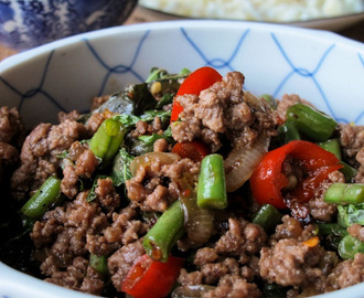 Phat Kaphrao (Thai Beef Mince with Basil & Chilli)