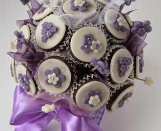 Kytice z čokoládových cupcakes