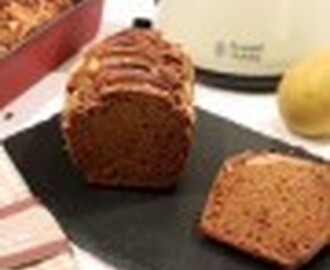 Cake aux amandes et poires saveur pain d’épice sans gluten et sans lactose