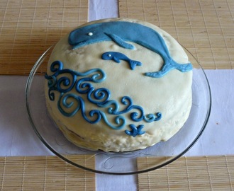 Mrkvový dort s velrybami
