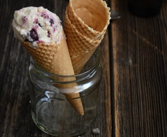 Let's cook together: Baileys Eiscreme mit Blaubeeren und Schokolade