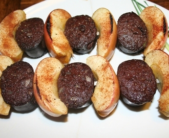 Brochettes de boudin noir de Mortagne et pommes