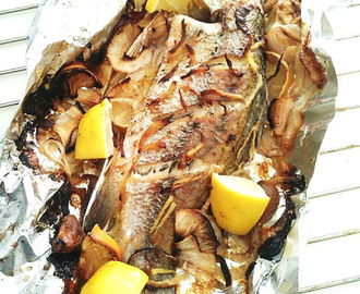 Oven-Grilled Whole Sea Bass with Lemon 柠檬烤鲈鱼