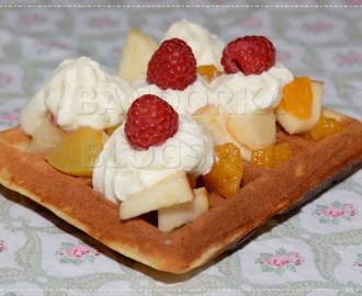 Sladké wafle s ovocem