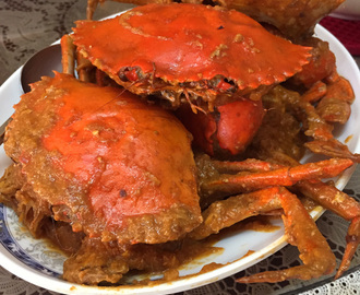 Singapore-Style Chili Crabs