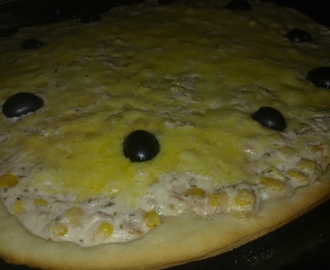 Délicieuse pizza sauce blanche