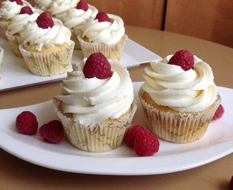 Vanilkové cupcakes s citronovým mascarpone