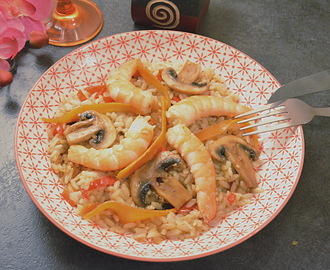 Riz sauté aux crevettes et petits légumes (Asie)