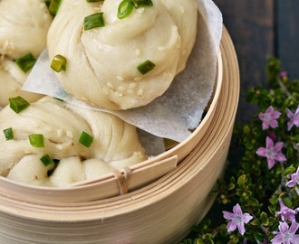 Chinese Flower Steamed Buns 花卷