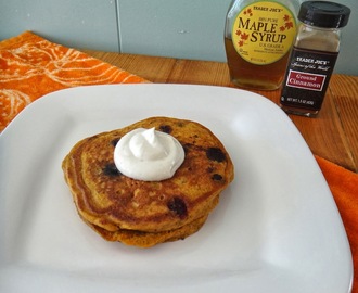 Healthy Pumpkin Blueberry Pancakes with Maple Cinnamon Greek Yogurt