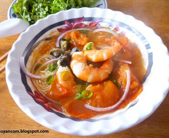 Bun Oc - Snail Noodle Soup