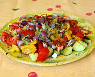 Insalata Tropeane - Salat, wie er in Tropea (Kalabrien, Italien) gegessen wird