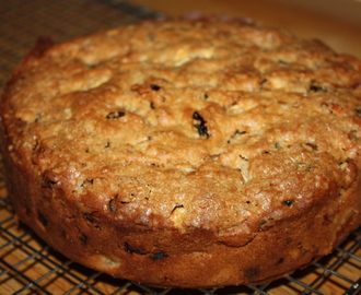 Recipe: Dorset Apple Cake