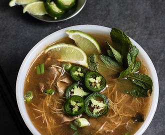 Quick Vietnamese Noodle Soup