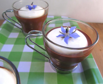 Crema de chocolate, mascarpone, nata y licor de café