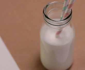 Jak zrobić mleko migdałowe?