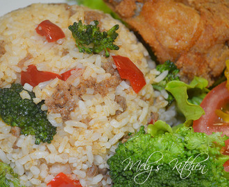 Fried Rice with Minced Beef and Broccoli