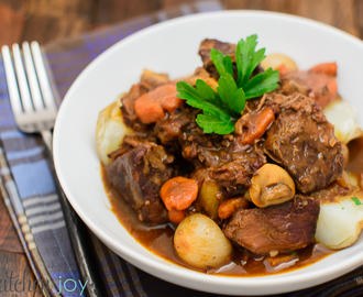 Boeuf Bourguignon (Beef Stew with Red Wine and Mushrooms)