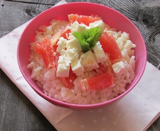 Insalata di riso pompelmo e feta… un piatto da spiaggia!