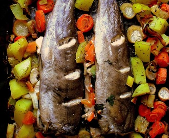 Ryba faszerowana fetą i oliwkami