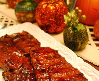 Falling off the Bones Baked Ribs in Spicy Barbecue Sauce
