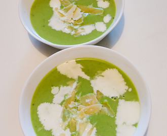 Zupa krem z groszku zielonego