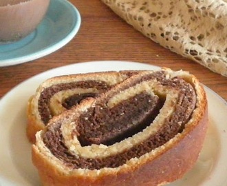 CHOCOLATE MARBLE BREAD