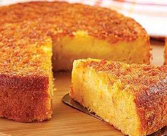 Receita de Bolo Cremoso de Milho, aprenda como fazer um bolo simples e fácil de milho cremoso.