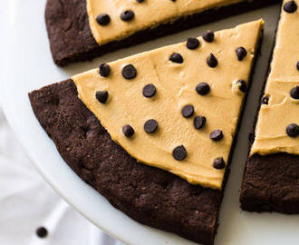 Chocolate Cookie Pizza with Salted Caramel Peanut Butter Greek Yogurt Frosting